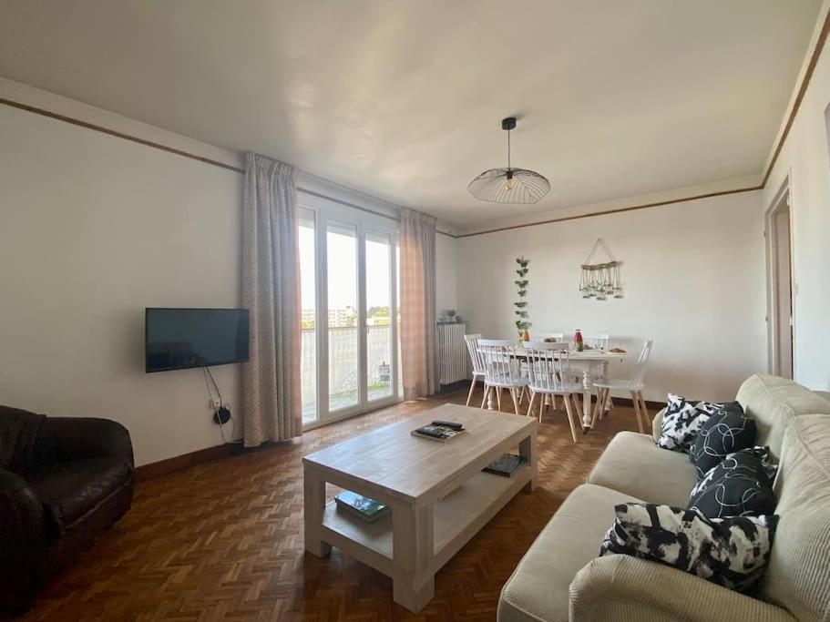 Le Buffel - Appartement 4 Chambres, Parking, Wi-Fi, Tram - 8Pers Montpellier Exterior foto